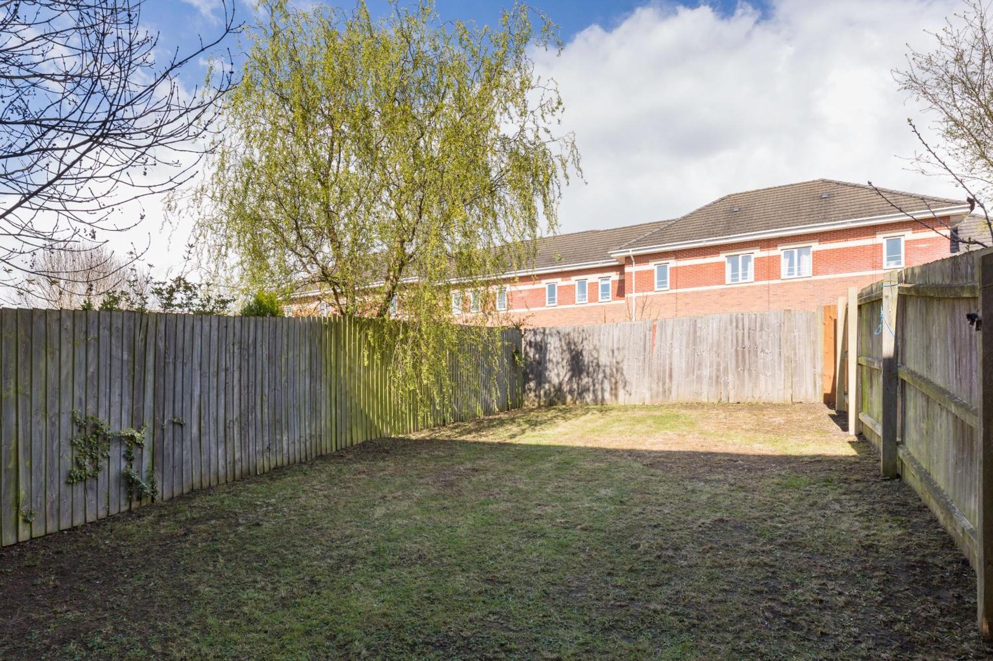 Newly Renovated - 4 Bedroom Anchor House - Close To Jq, Centre - Groups & Contractors *